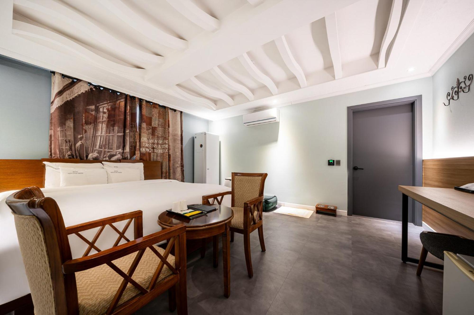 Hotel New Evergreen Мокпхо Екстер'єр фото