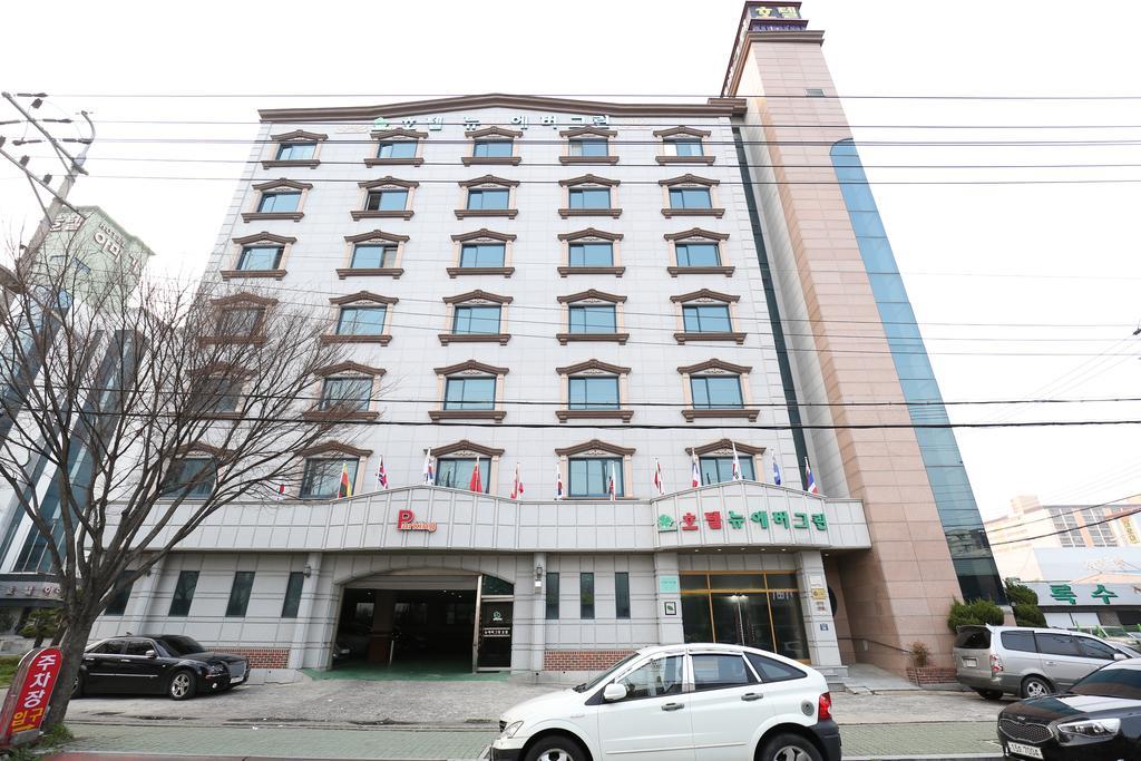Hotel New Evergreen Мокпхо Екстер'єр фото