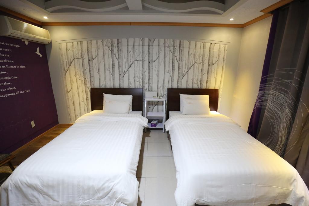 Hotel New Evergreen Мокпхо Екстер'єр фото