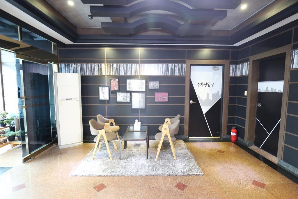 Hotel New Evergreen Мокпхо Екстер'єр фото